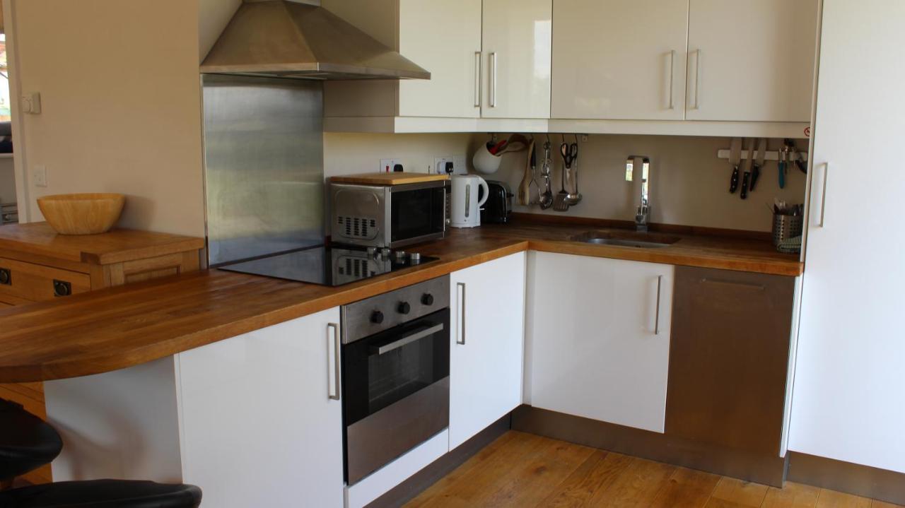 Little Park Farm Queen Anne Farmhouse & Apartments Stratfield Mortimer 外观 照片