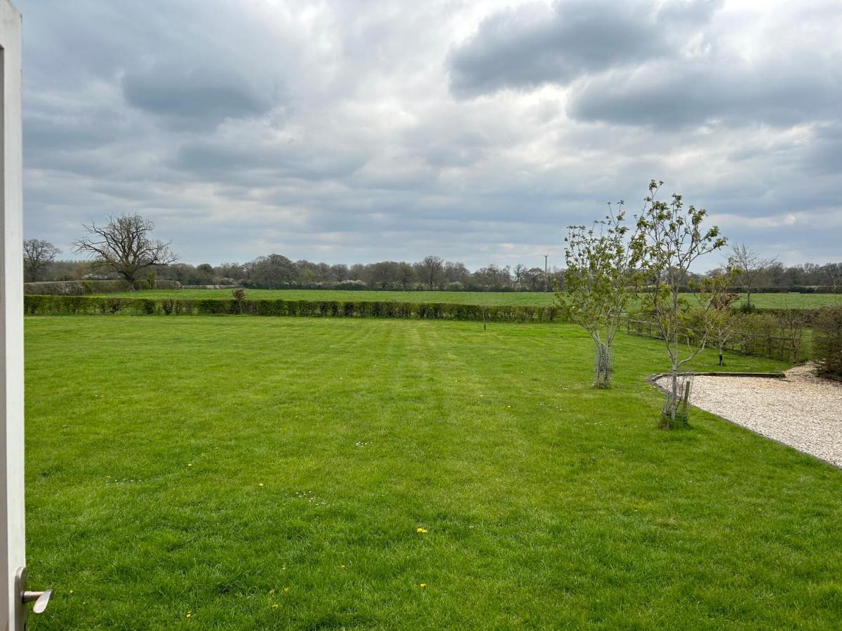 Little Park Farm Queen Anne Farmhouse & Apartments Stratfield Mortimer 外观 照片