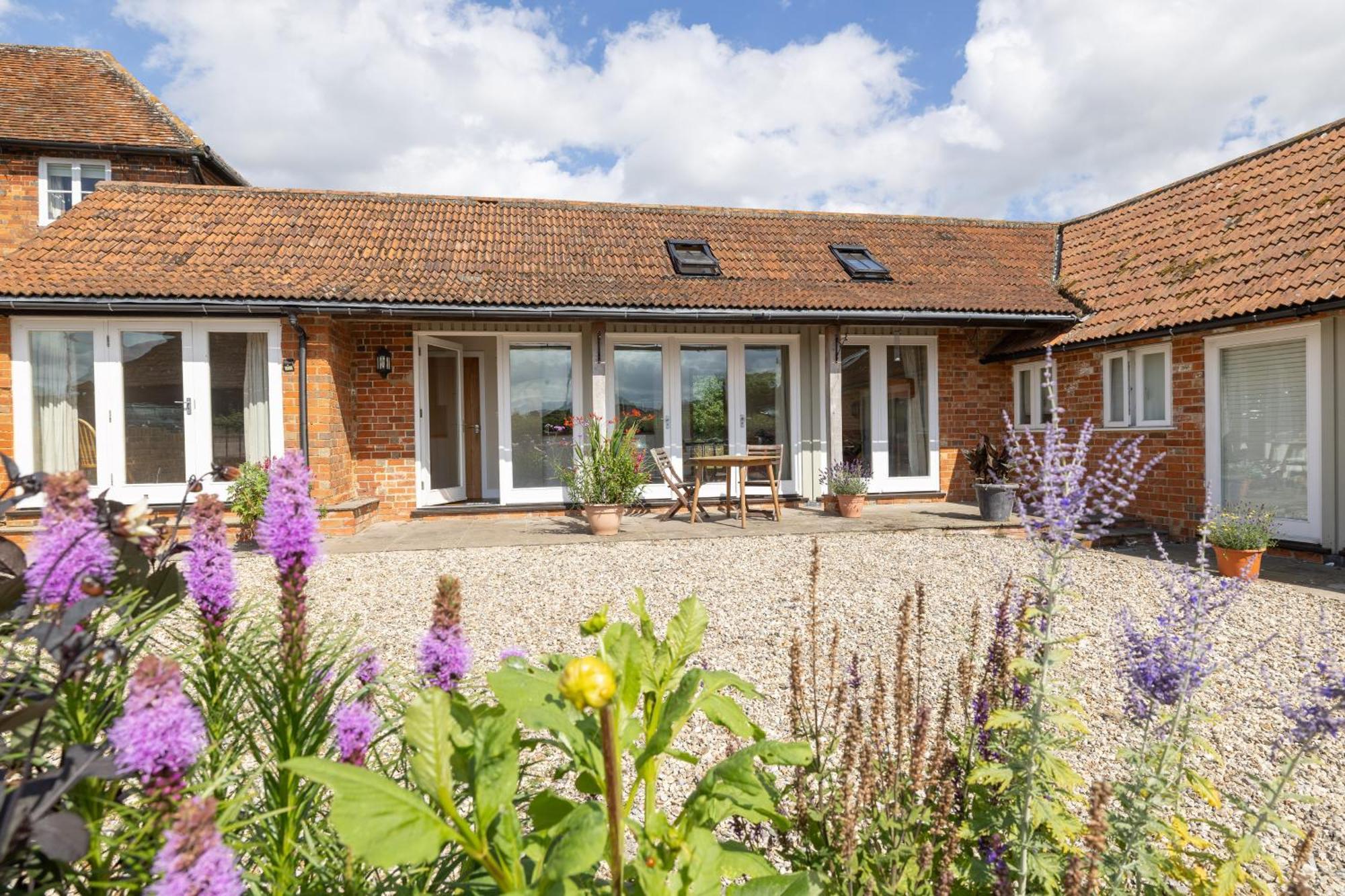 Little Park Farm Queen Anne Farmhouse & Apartments Stratfield Mortimer 外观 照片