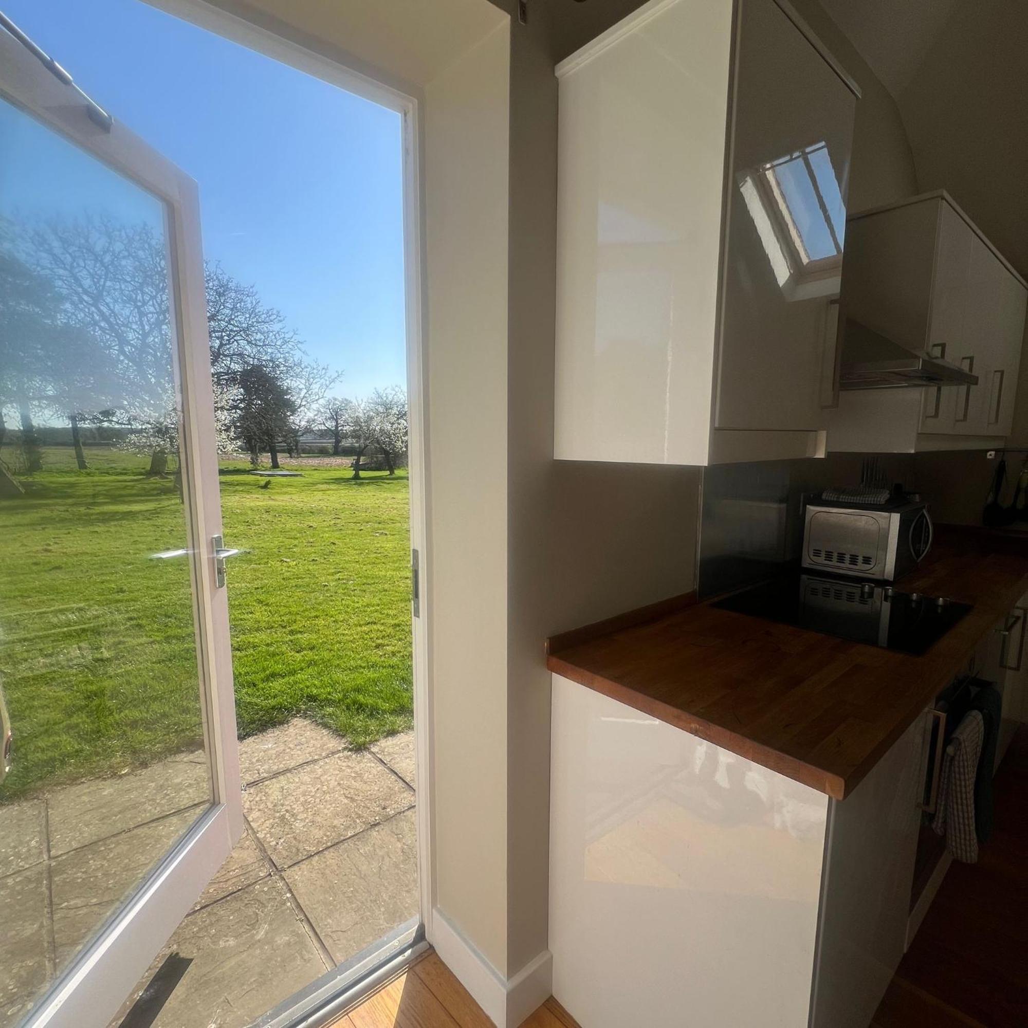 Little Park Farm Queen Anne Farmhouse & Apartments Stratfield Mortimer 外观 照片